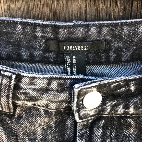 Black Distressed Jean Shorts - Picture 2 of 3